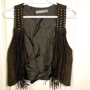 Etam Vest